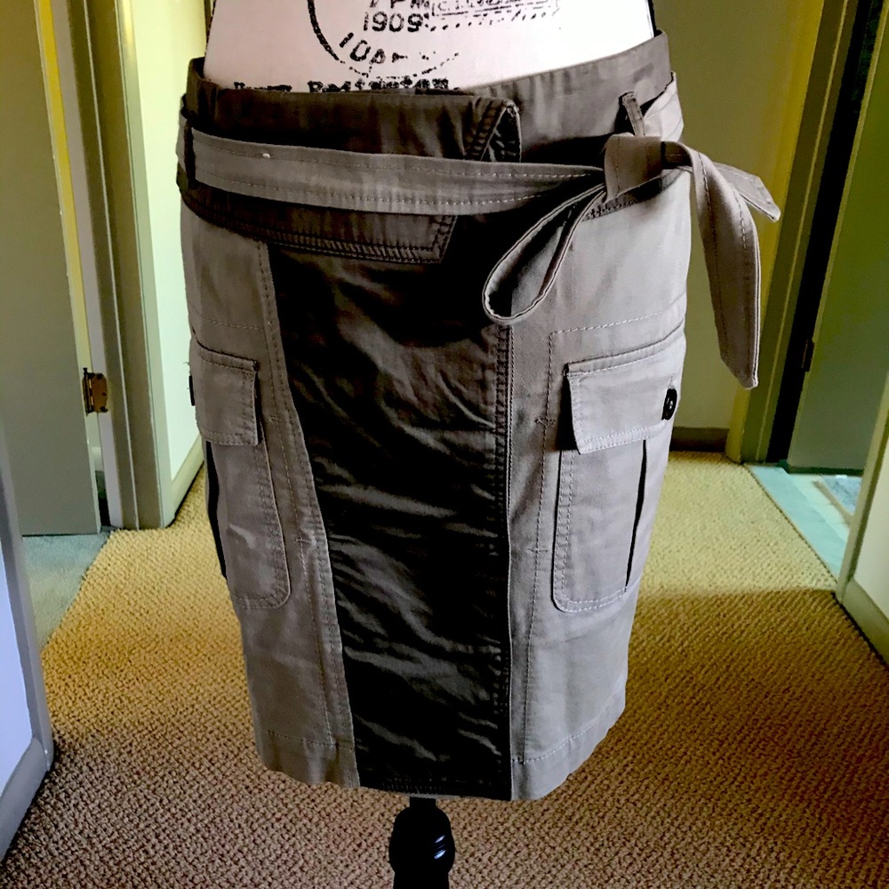 Max Mara military inspire skirt